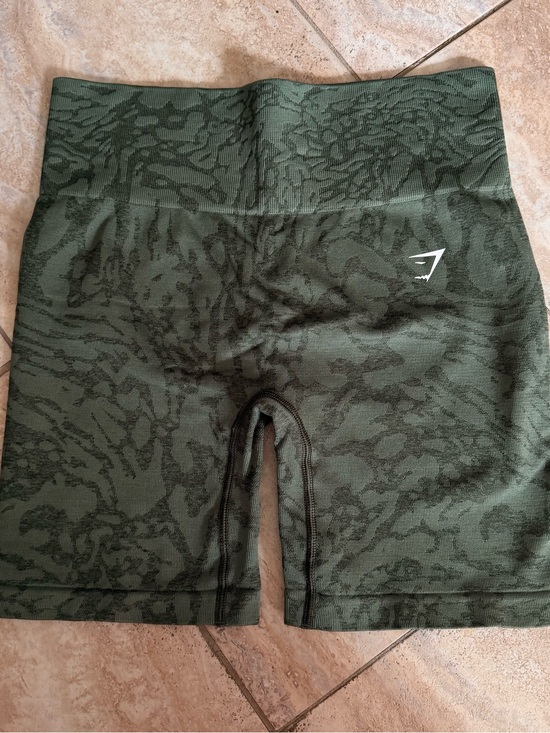 Gymshark Pants - Gymshark Olive Green Seamless High-Waist Workout Shorts